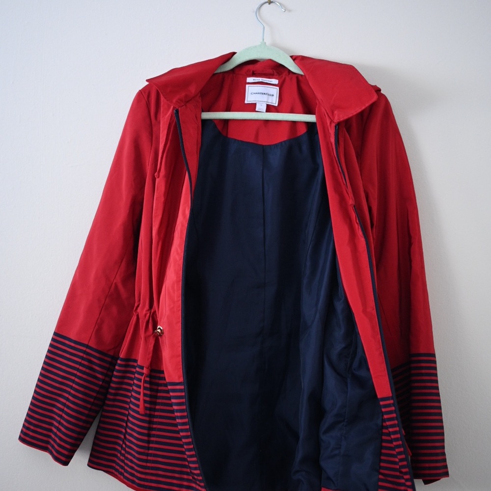 Charter Club Women’s Medium Red and Navy Striped Water Resistant Utility Jacket - Picture 9 of 12